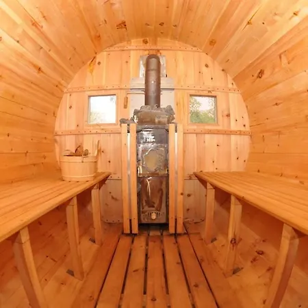 Kompleks wypoczynkowy Letniskowe Słoneczna Polana Jarosławiec